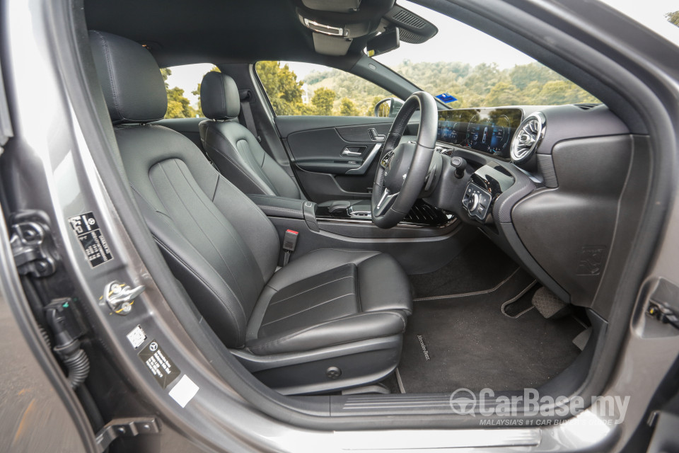 Mercedes-Benz A-Class Sedan V177 (2019) Interior