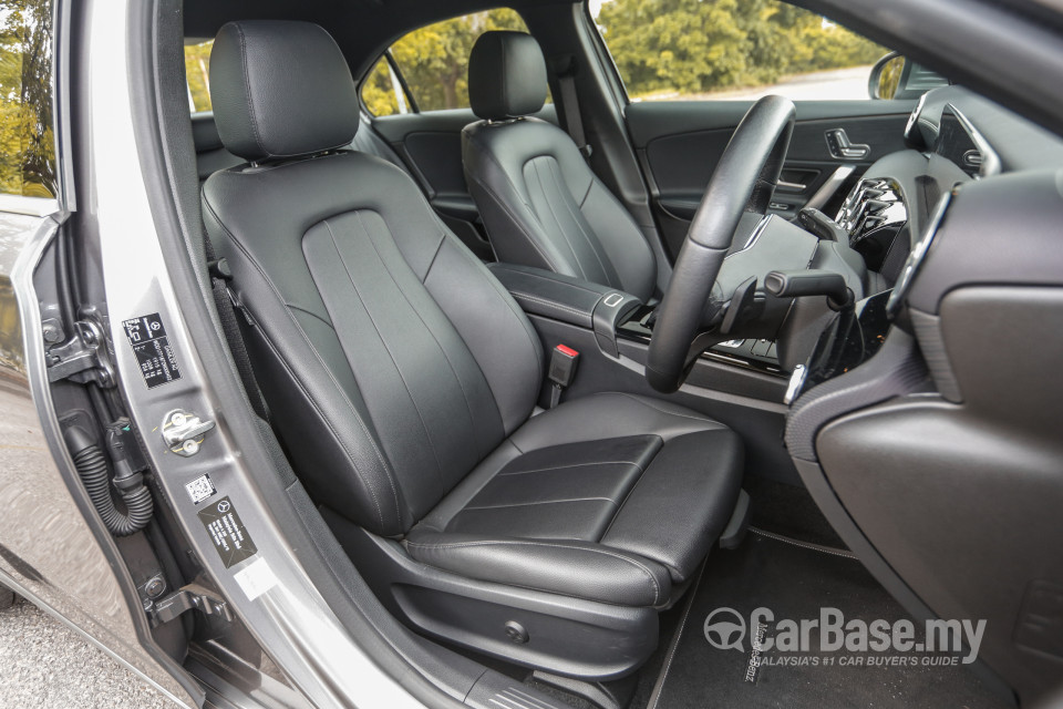 Mercedes-Benz A-Class Sedan V177 (2019) Interior