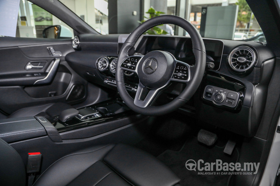 Mercedes-Benz A-Class Sedan V177 (2019) Interior