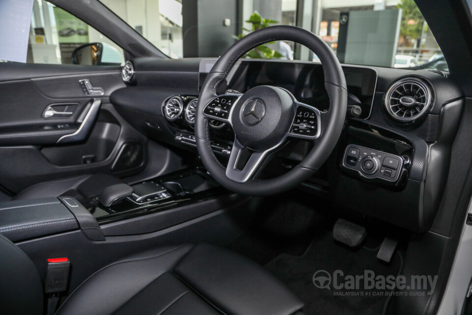 Mercedes-Benz AMG C-Class W205 AMG Facelift (2018) Interior