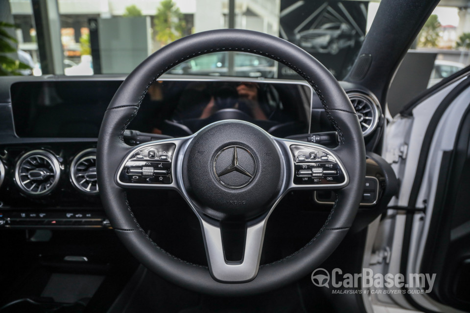 Mercedes-Benz A-Class Sedan V177 (2019) Interior
