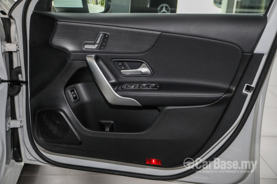 Mercedes-Benz A-Class Sedan V177 (2019) Interior