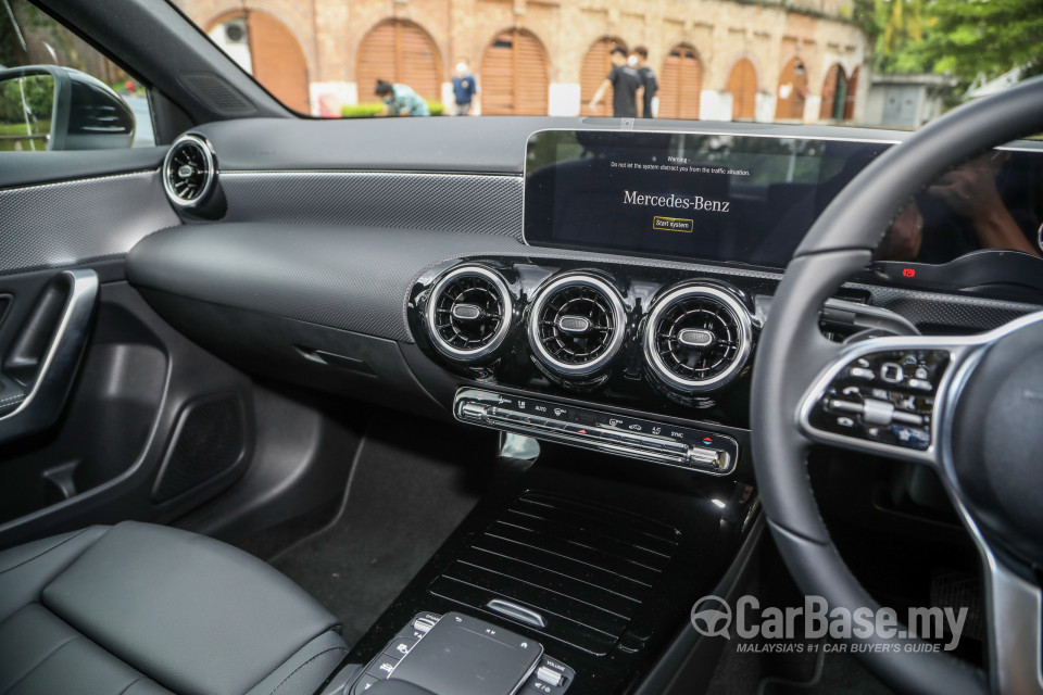 Mercedes-Benz A-Class Sedan V177 (2019) Interior