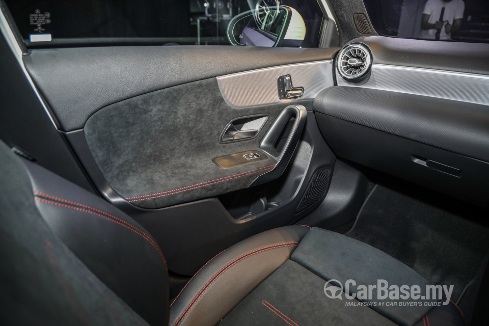 Mercedes-Benz A-Class Sedan V177 (2019) Interior