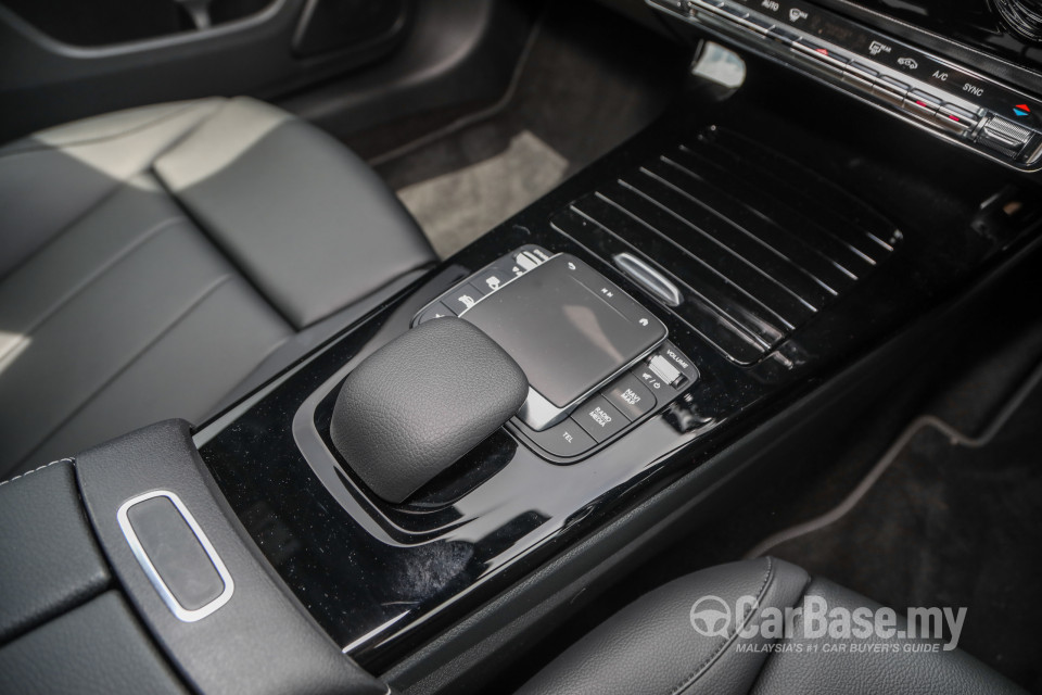 Mercedes-Benz A-Class Sedan V177 (2019) Interior