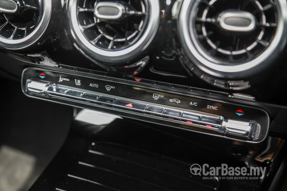 Mercedes-Benz A-Class Sedan V177 (2019) Interior