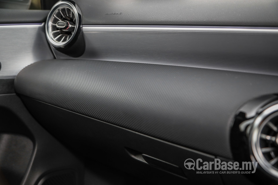 Mercedes-Benz A-Class Sedan V177 (2019) Interior