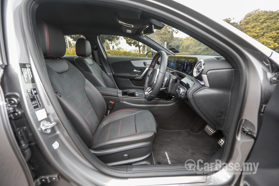 Mercedes-Benz A-Class Sedan V177 (2019) Interior