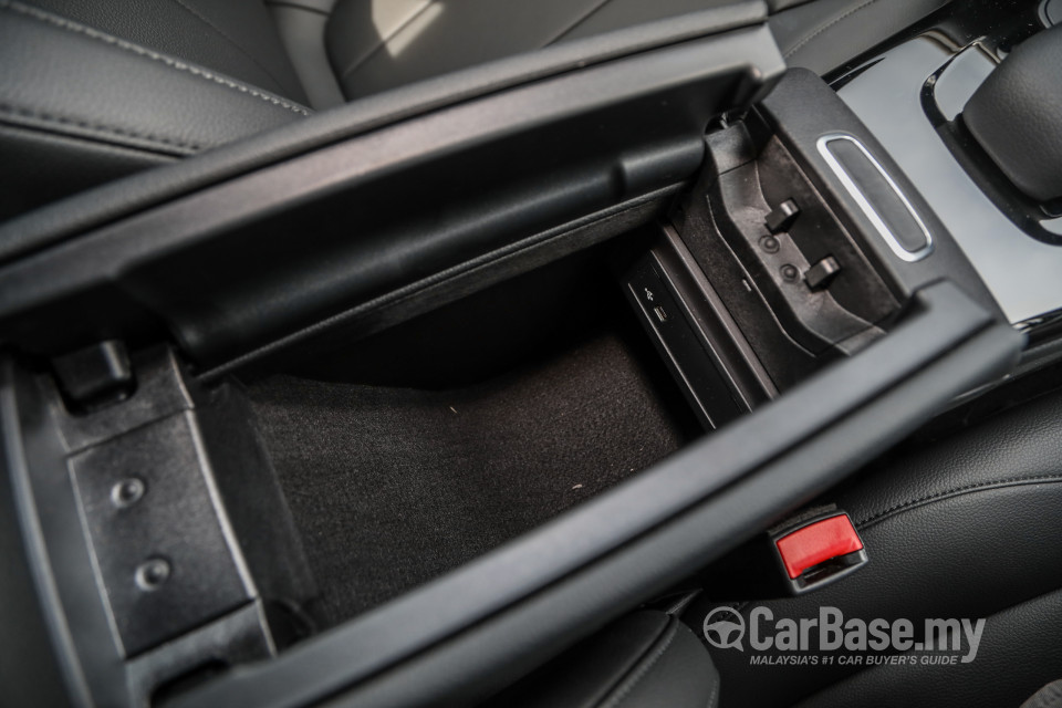 Mercedes-Benz A-Class Sedan V177 (2019) Interior