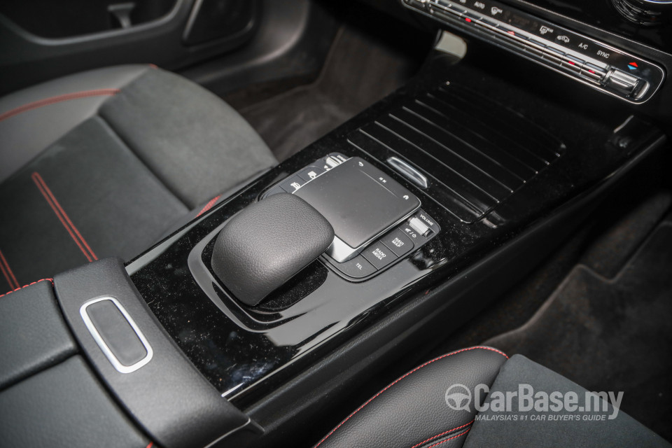 Mercedes-Benz A-Class Sedan V177 (2019) Interior