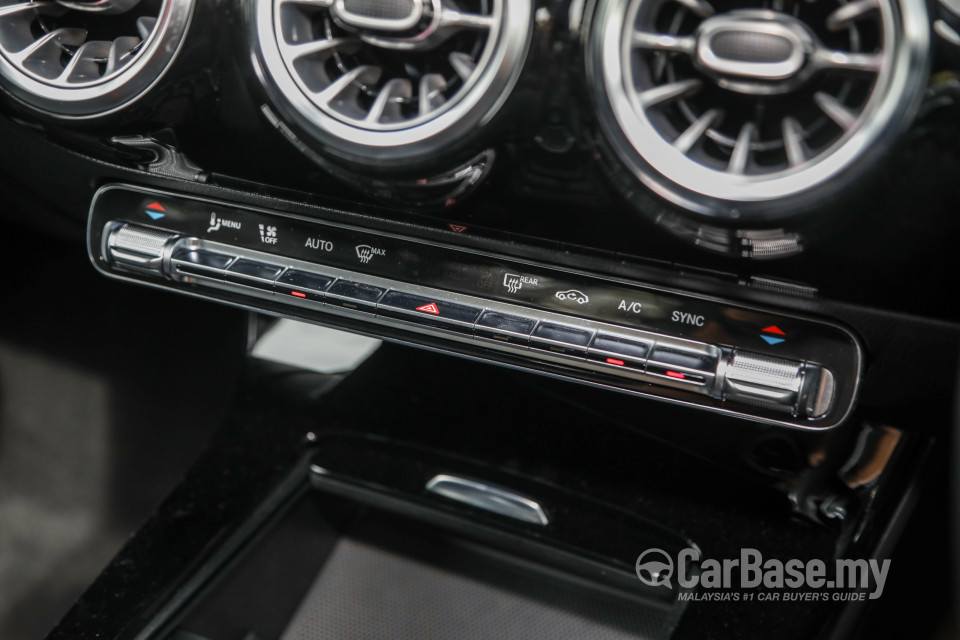 Mercedes-Benz A-Class Sedan V177 (2019) Interior