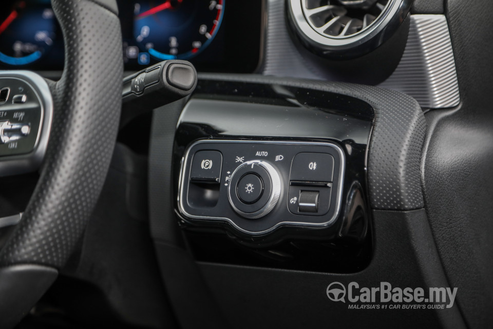 Mercedes-Benz A-Class Sedan V177 (2019) Interior