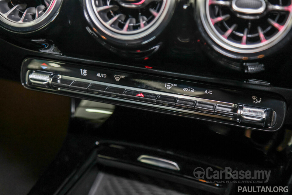 Mercedes-Benz A-Class Sedan V177 (2019) Interior