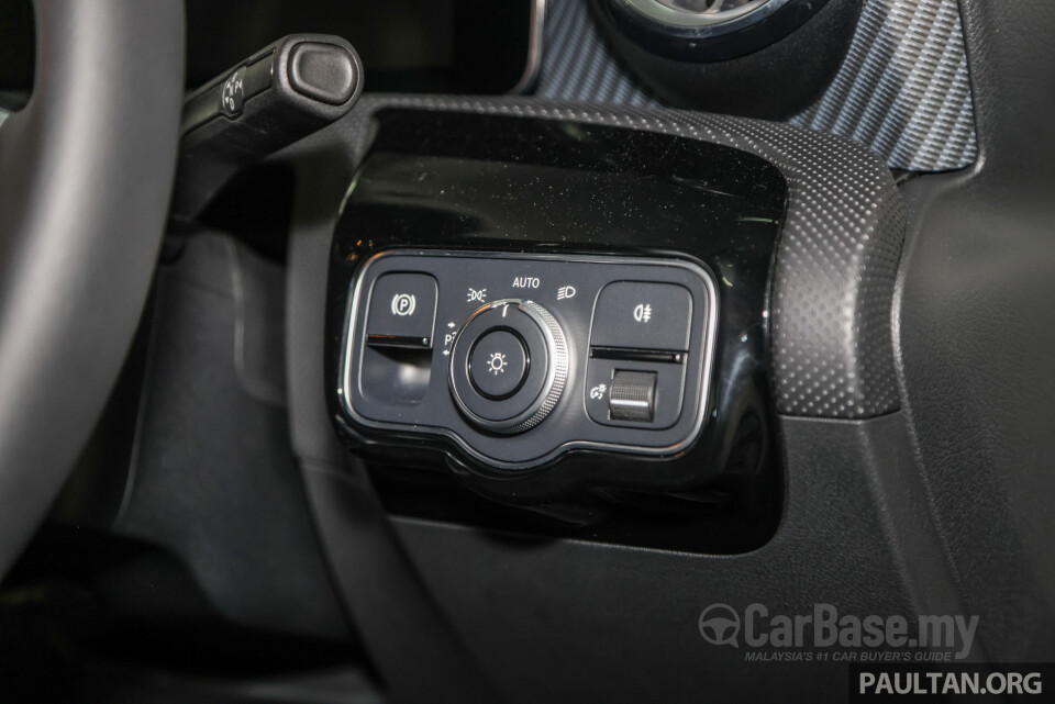 Mercedes-Benz A-Class Sedan V177 (2019) Interior