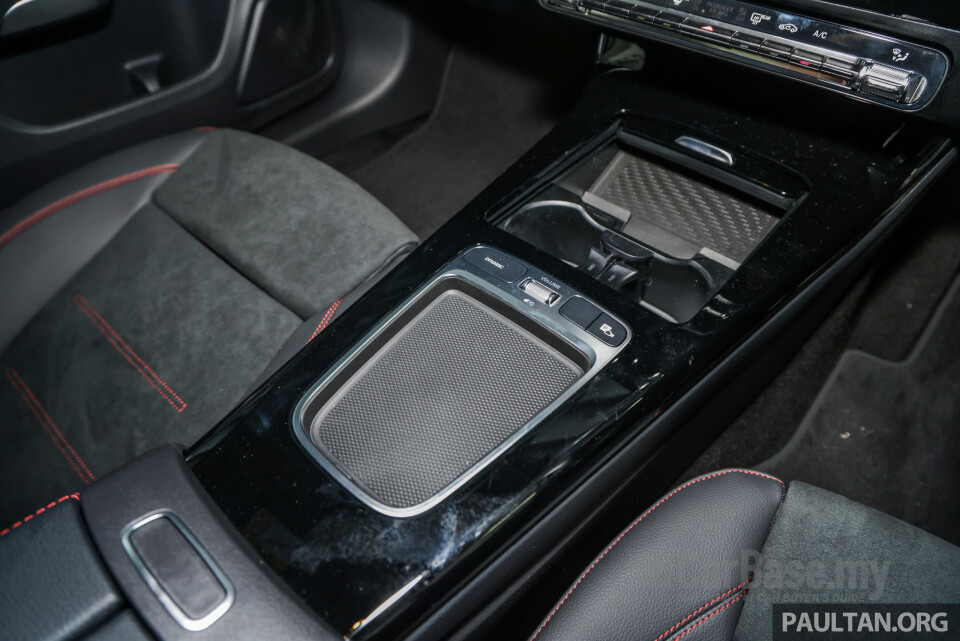 Mercedes-Benz A-Class Sedan V177 (2019) Interior
