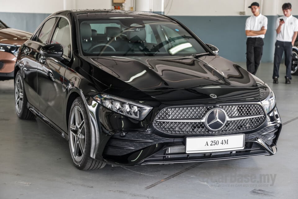 Mercedes-Benz A-Class Sedan V177 Facelift (2023) Exterior
