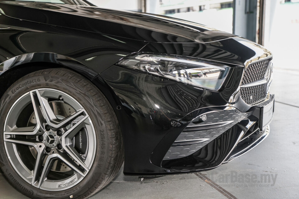 Mercedes-Benz A-Class Sedan V177 Facelift (2023) Exterior