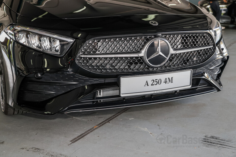 Mercedes-Benz A-Class Sedan V177 Facelift (2023) Exterior