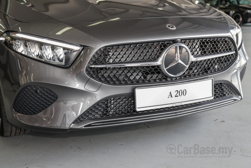 Mercedes-Benz A-Class Sedan V177 Facelift (2023) Exterior