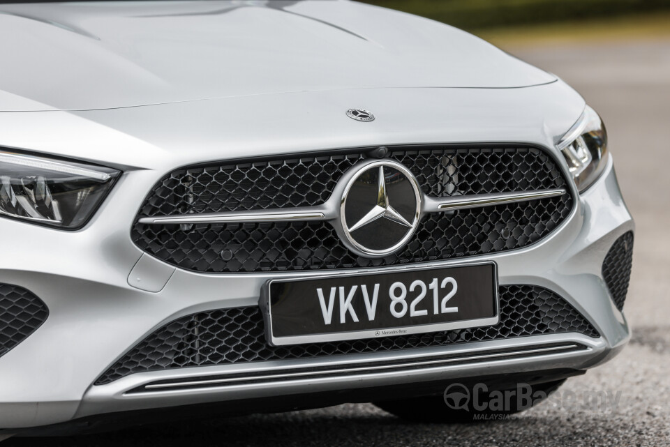 Mercedes-Benz A-Class Sedan V177 Facelift (2023) Exterior