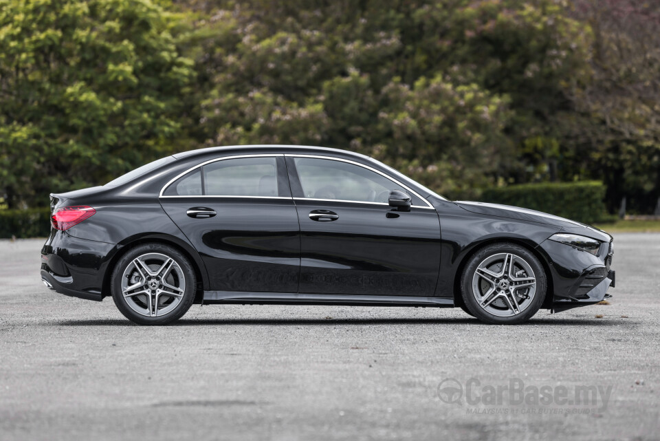 Mercedes-Benz A-Class Sedan V177 Facelift (2023) Exterior