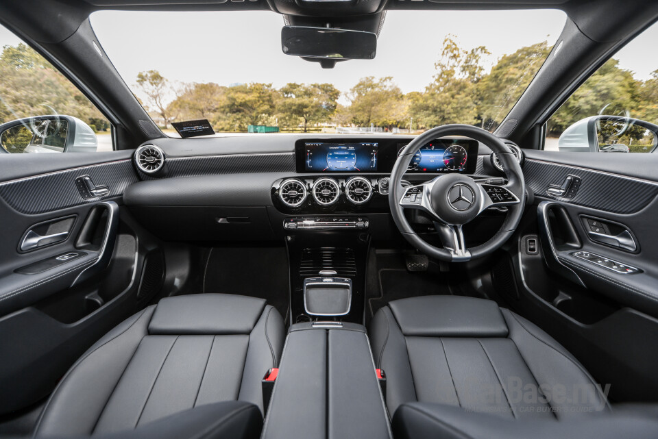 Mercedes-Benz A-Class Sedan V177 Facelift (2023) Interior