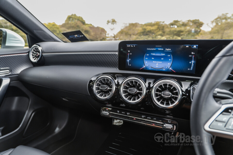 Mercedes-Benz A-Class Sedan V177 Facelift (2023) Interior