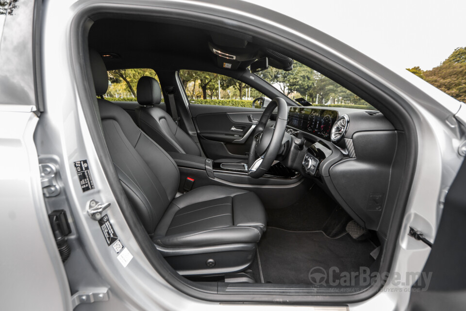 Mercedes-Benz A-Class Sedan V177 Facelift (2023) Interior