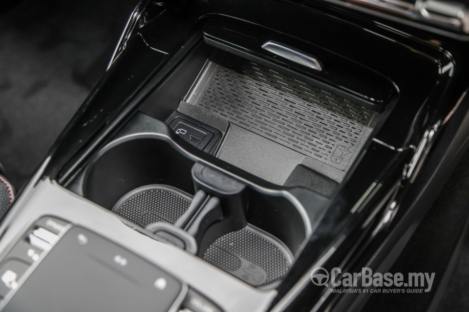 Mercedes-Benz AMG A-Class Sedan V177 (2019) Interior