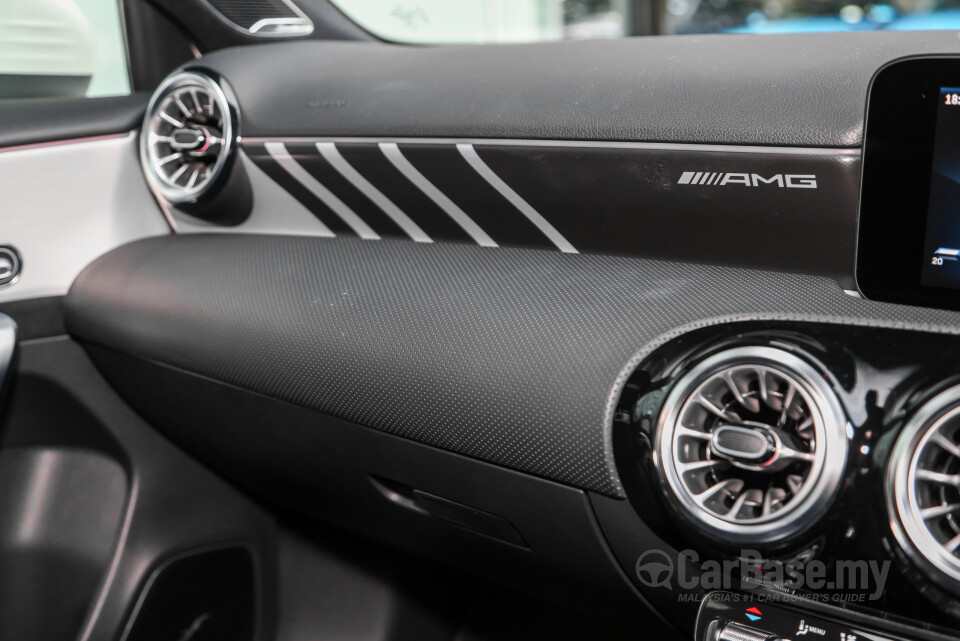 Mercedes-Benz AMG A-Class Sedan V177 Facelift (2024) Interior