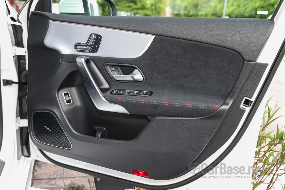 Mercedes-Benz AMG A-Class Sedan V177 Facelift (2024) Interior