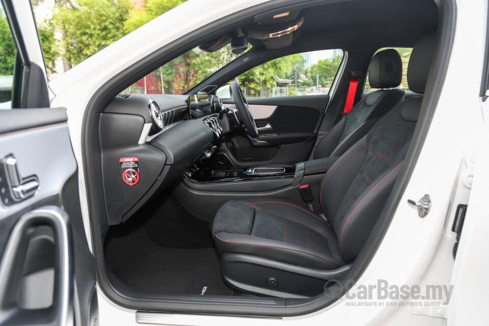 Mercedes-Benz AMG A-Class Sedan V177 Facelift (2024) Interior