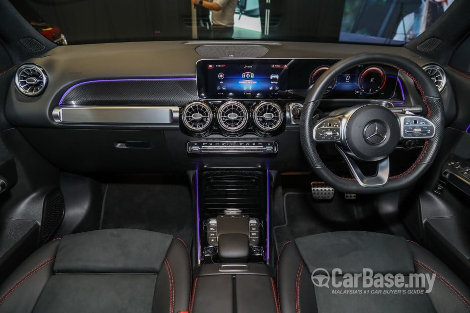 Mercedes-Benz GLB X247 (2020) Interior