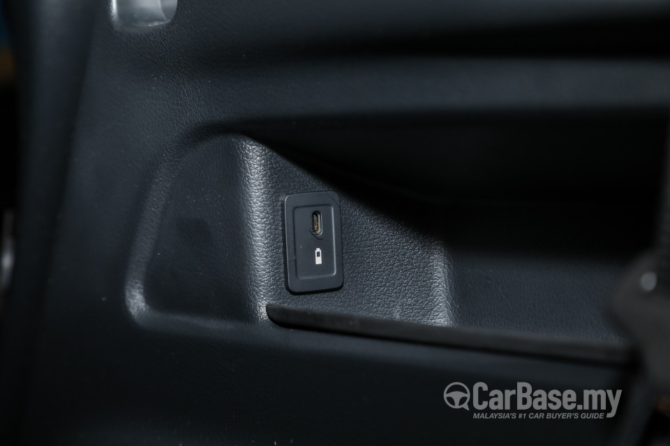 Mercedes-Benz GLB X247 (2020) Interior