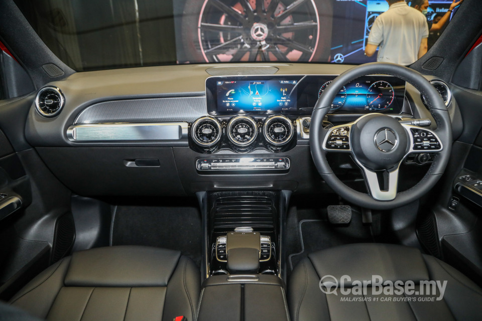 Mercedes-Benz GLB X247 (2020) Interior