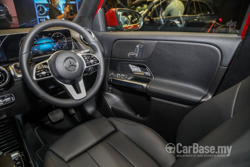 Mercedes-Benz GLB X247 (2020) Interior