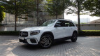 Mercedes-Benz GLB Exterior photo