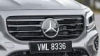 Mercedes-Benz GLB Exterior photo