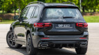 Mercedes-Benz GLB Exterior photo