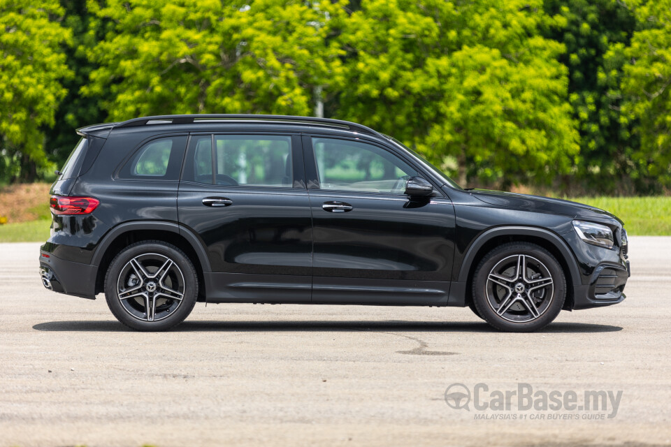 Mercedes-Benz GLB X247 Facelift (2024) Exterior