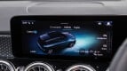 Mercedes-Benz GLB Interior photo
