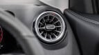 Mercedes-Benz GLB Interior photo