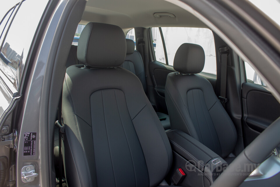 Mercedes-Benz GLB X247 Facelift (2024) Interior