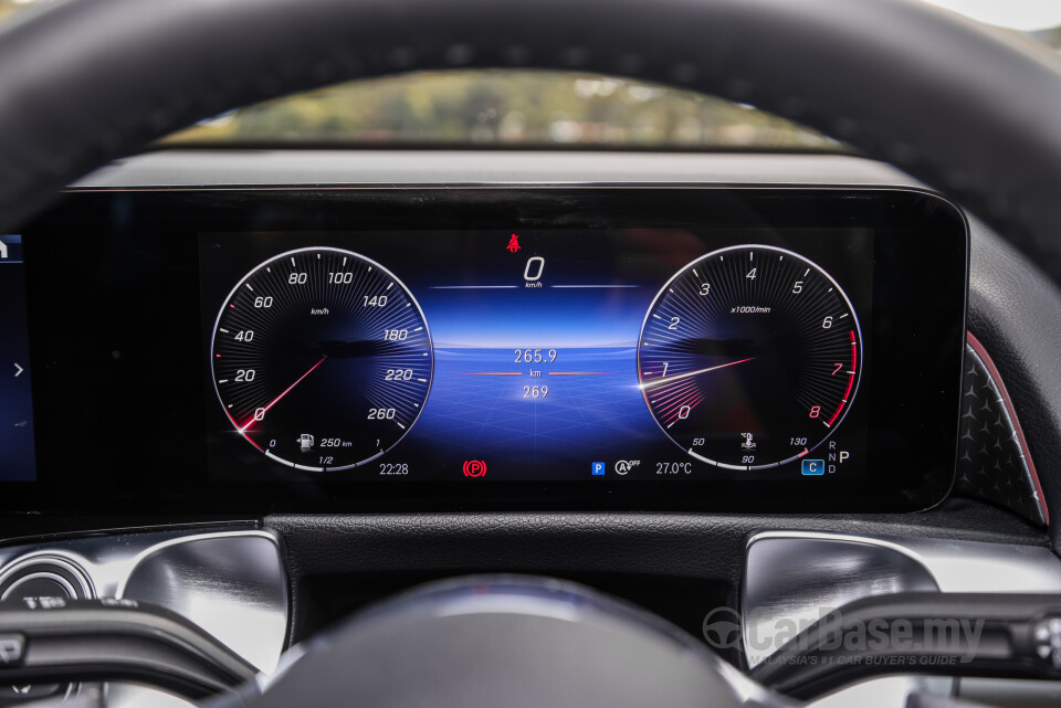 Mercedes-Benz GLB X247 Facelift (2024) Interior