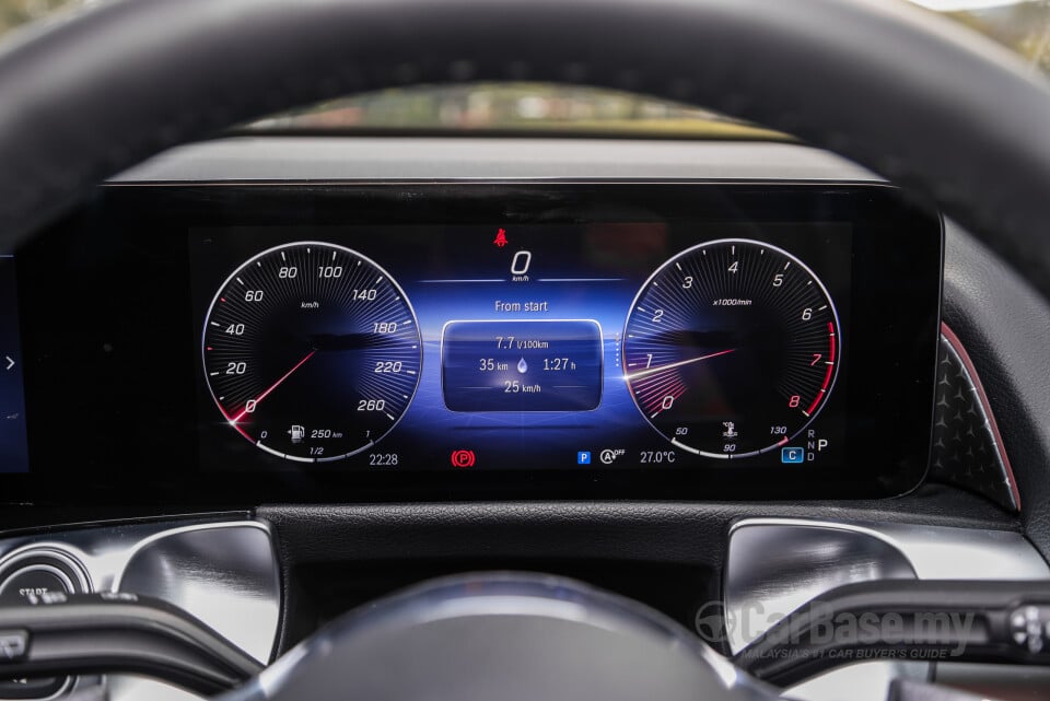 Mercedes-Benz GLB X247 Facelift (2024) Interior