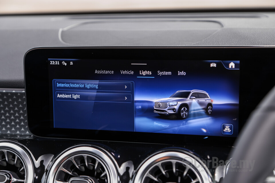 Mercedes-Benz GLB X247 Facelift (2024) Interior