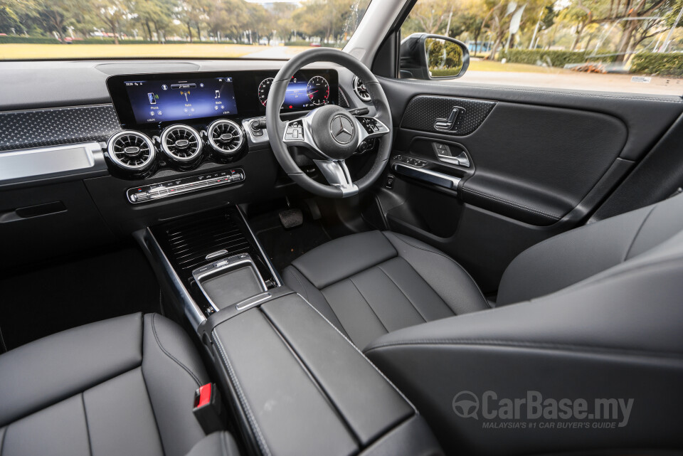 Mercedes-Benz GLB X247 Facelift (2024) Interior