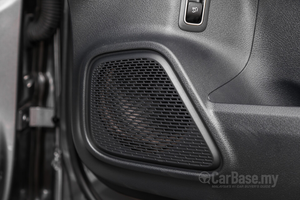 Mercedes-Benz GLB X247 Facelift (2024) Interior
