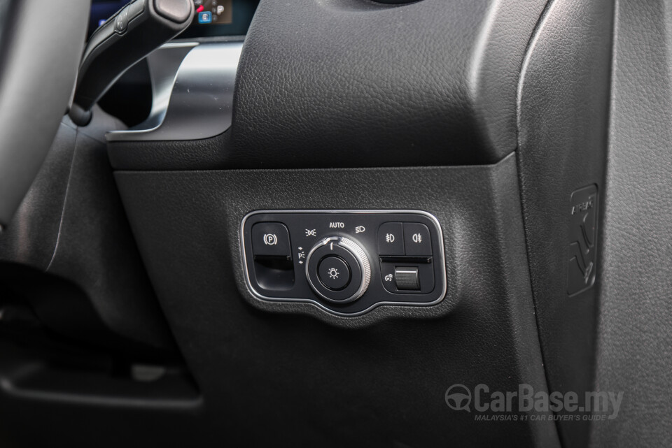 Mercedes-Benz GLB X247 Facelift (2024) Interior