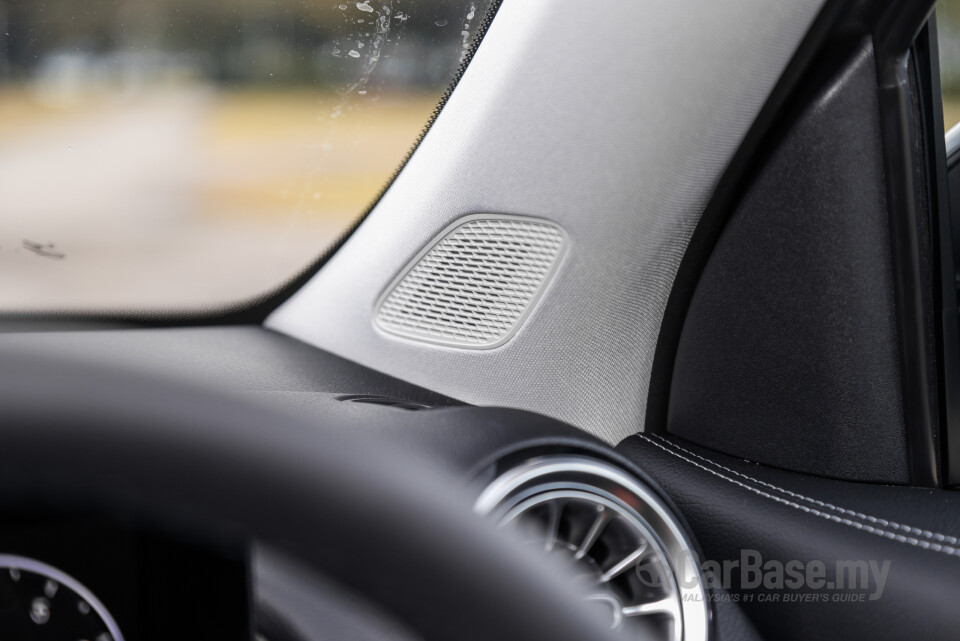 Mercedes-Benz GLB X247 Facelift (2024) Interior
